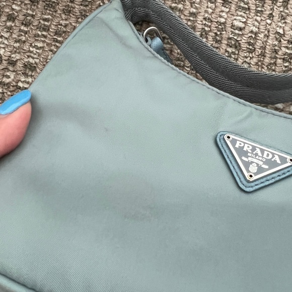 Prada Re-Edition 2000 - Picture 5 of 5